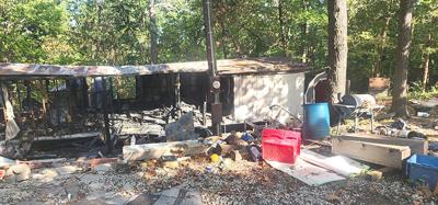 House Springs mobile home destroyed by fire