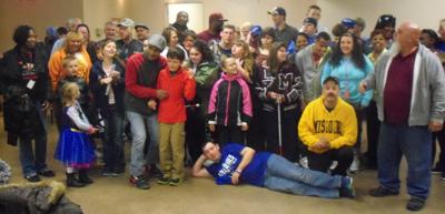 Meramec-Arnold Elks holds Halloween party for children from School for the Blind