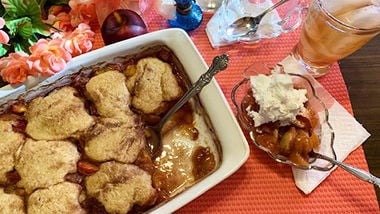 Grandma’s Peach Cobbler