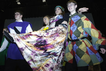 Ted Howell D4-56.jpg