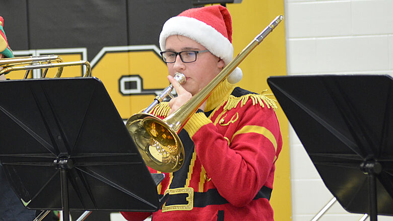 festus band christmas (30).JPG