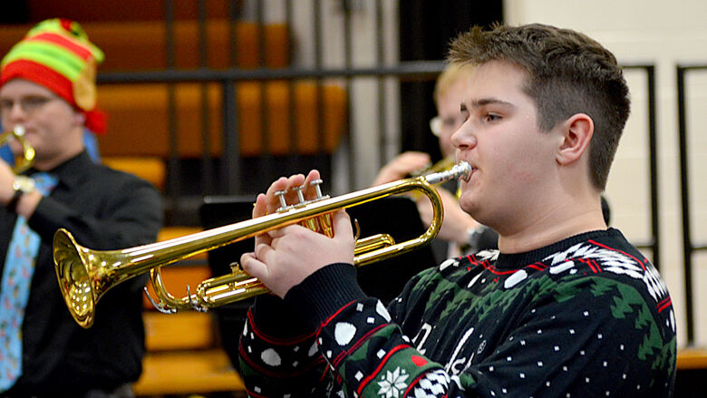 festus band christmas (32).JPG