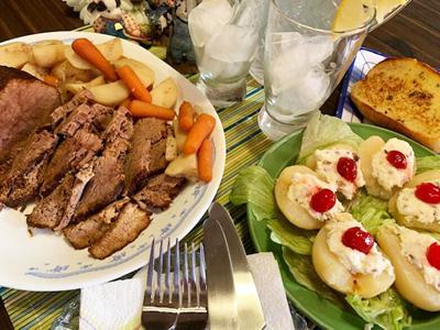 My Leader Yummy – Coca-Cola Roast Beef, Pear Salad