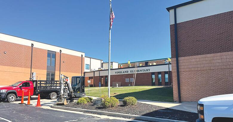 De Soto School District summer projects underway