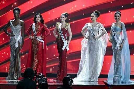 Five competitors went through to the Miss Universe finals in Thailand after a series of chaotic run-up events