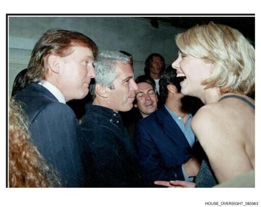 Donald Trump (L) and Jeffrey Epstein (C) circulated in the same Palm Beach and New York milieus in the 1990s