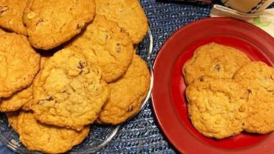 Chocolate Chip-Oatmeal-Rice Krispies Cookies
