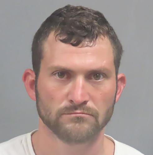 De Soto man faces burglary charge