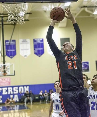 Ted Howell D4-98.jpg