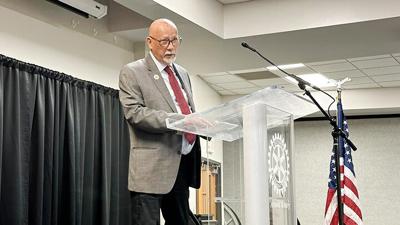 Arnold Mayor Ron Counts addresses the crowd during the annual Arnold Mayor’s Prayor Breakfast last year in the banquet center at the First Baptist Church.