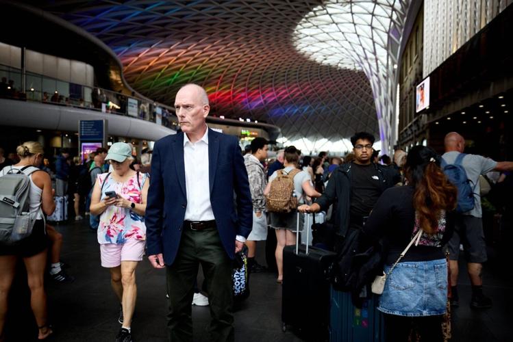 Former MI6 intelligence officer was recruited by a uni professor and had 14 aliases