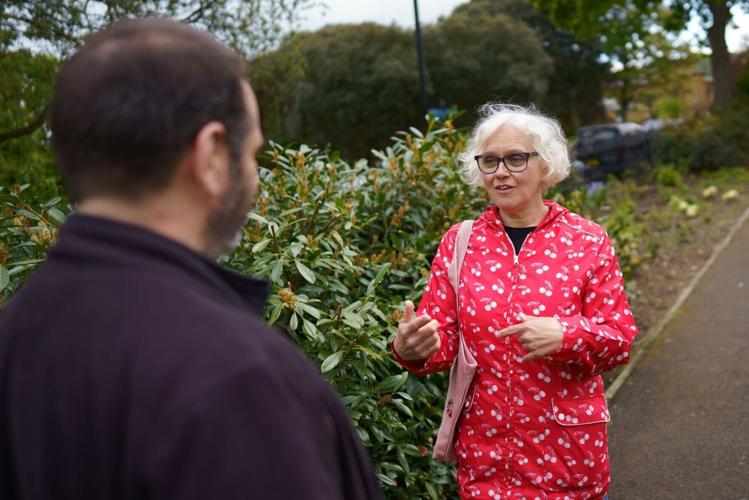 Woman has rare brain condition – which makes her think she has met “every person in the world”