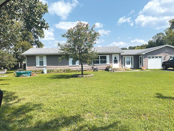 Home on 1221 Dewitt St.