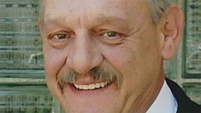 Romaine, James web.jpg