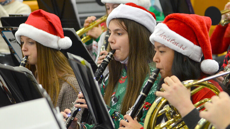 festus bands (19).JPG