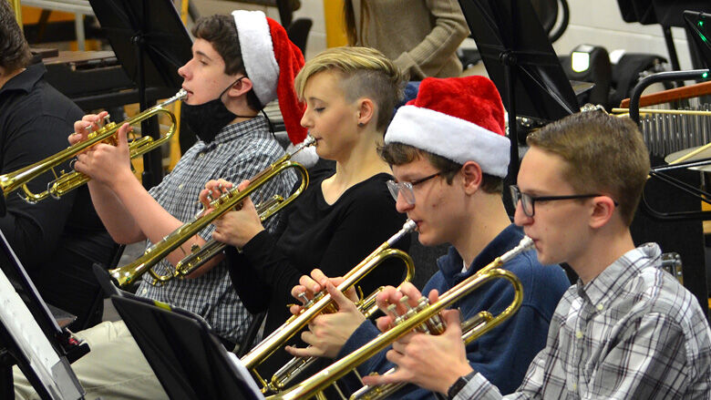 festus bands (29).JPG