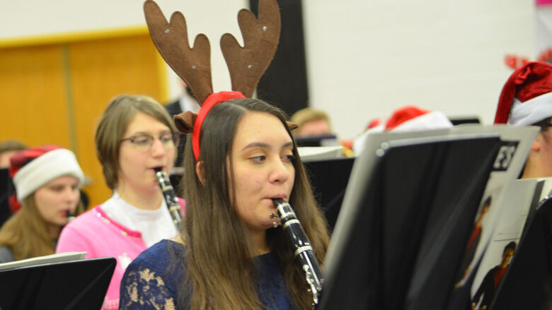 festus bands (34).JPG