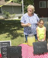 Good news – Selling lemonade for a good cause