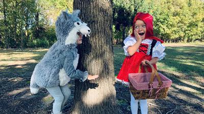 Gene Helton of Fenton earned second place in the 2024 contest with a picture he took of his granddaughters in 2017.