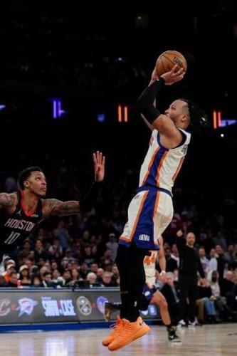Jalen Brunson's 35-point performance was the center-piece of the New York Knicks' rout of Philadelphia