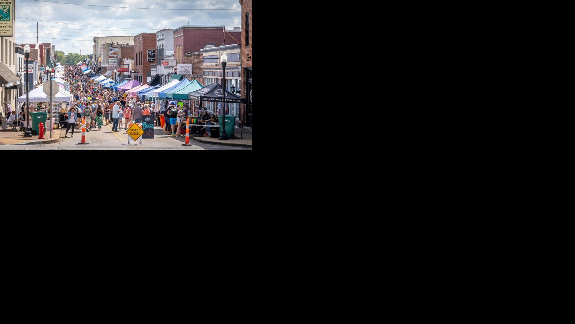 Festus Main Street filled with vendors and people for the 2023 Twin City Days.