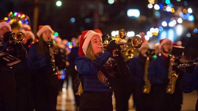 Hillsboro High band students performed in the 2017 Hillsboro chamber Christmas Parade