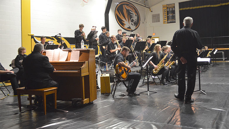 festus jazz band (1).JPG