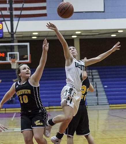 Ted Howell D4-69.jpg