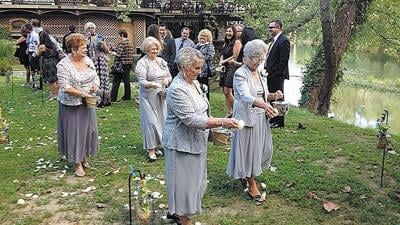 With no daughters, no sisters and no nieces, Alison and Jacob Kraus enlisted a somewhat unorthodox group to fulfill the role of flower girls for their 2014 wedding: the couple’s four grandmothers. From left: Janet Kraus, Georgia Ditch, Phyllis Keyes and...
