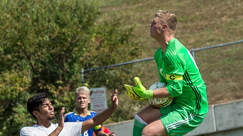 Ted Howell D4-0177.jpg