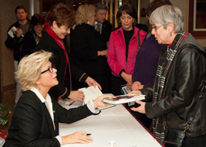 Comtrea event with Meredith Baxter, original play drew crowd of 200-plus
