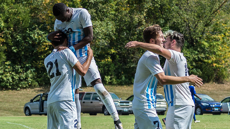 Ted Howell D4-0312.jpg