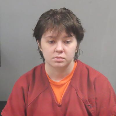 De Soto-area woman arrested after allegedly fleeingfrom Crystal City Police