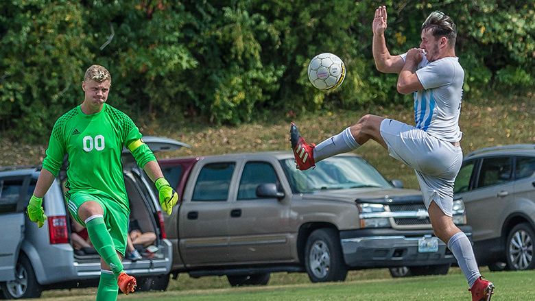 Ted Howell D4-0378.jpg