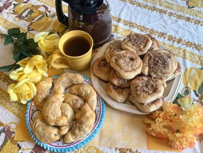 My Leader Yummy: Breakfast Bites and Cinnamon-Nut Rolls