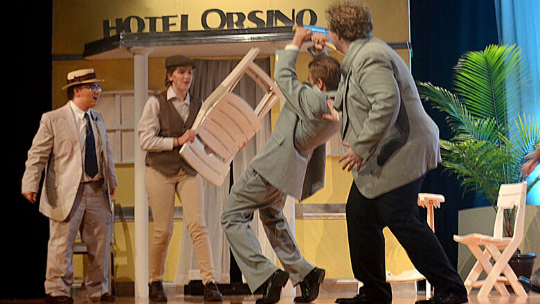 twelfth night (29).JPG