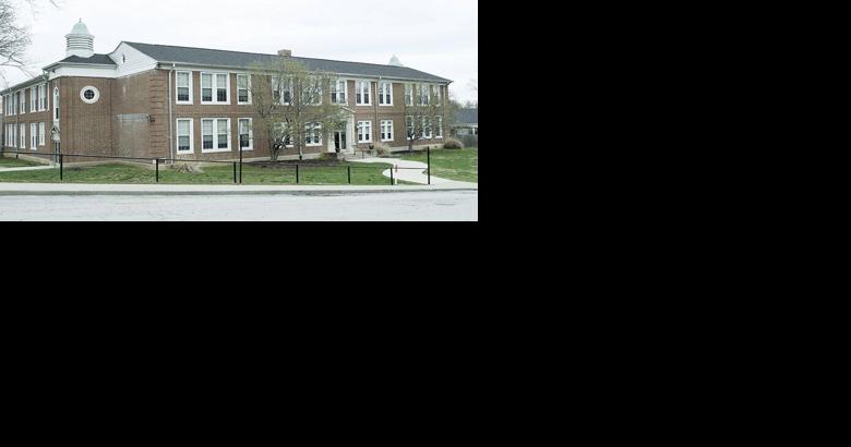 Crystal City administrative salary costs rise | Local News - Vimarsana News