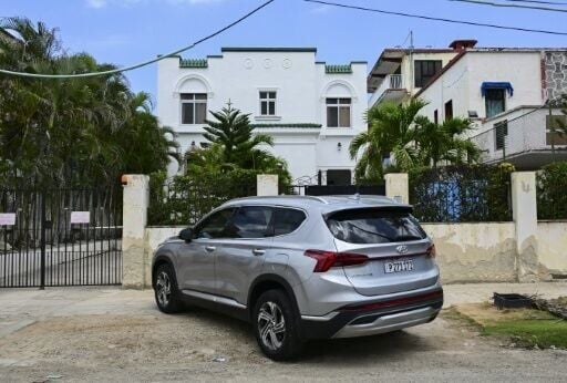 A draft law would allow Cubans to own two urban homes and take out mortgages