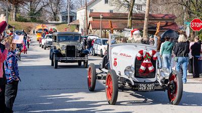 Antique cars were featured in the Kimmswick Christmas Parade.