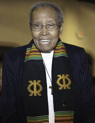 Ted Howell D3-10.jpg