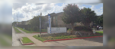Houston police investigate fatal shooting of woman in apartment | Upper ...