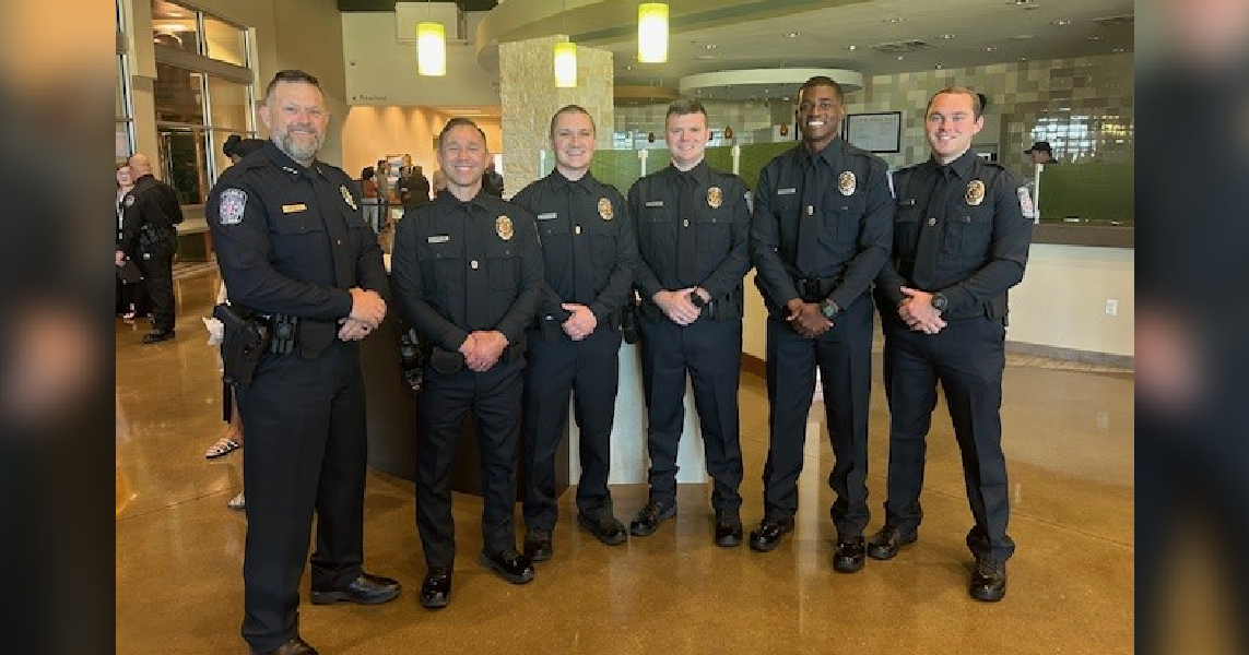 Leander Police Department welcomes five new officers | Central Texas