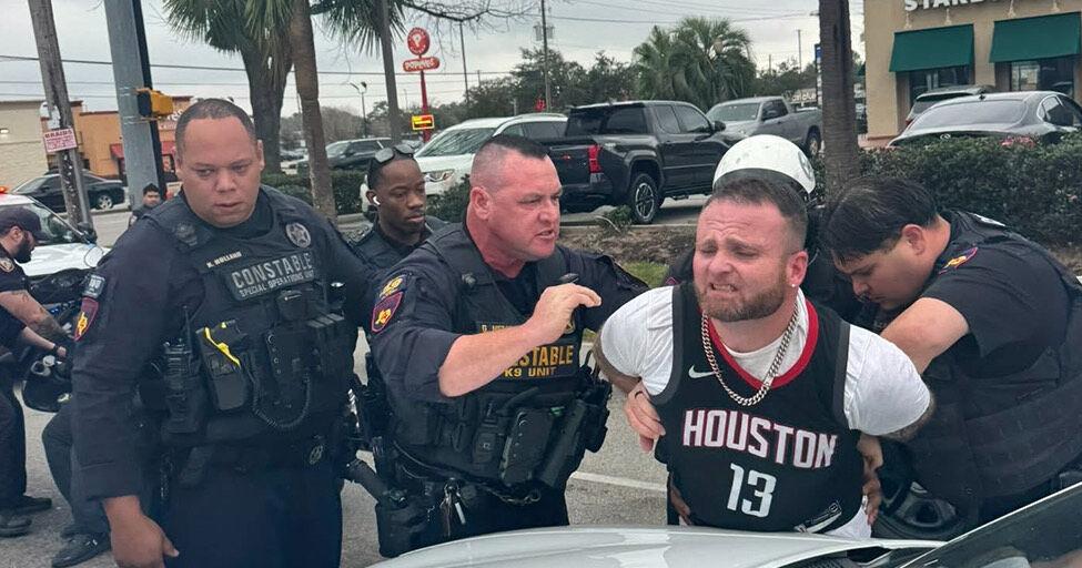 Man arrested after fleeing police in stolen vehicle, striking several ...