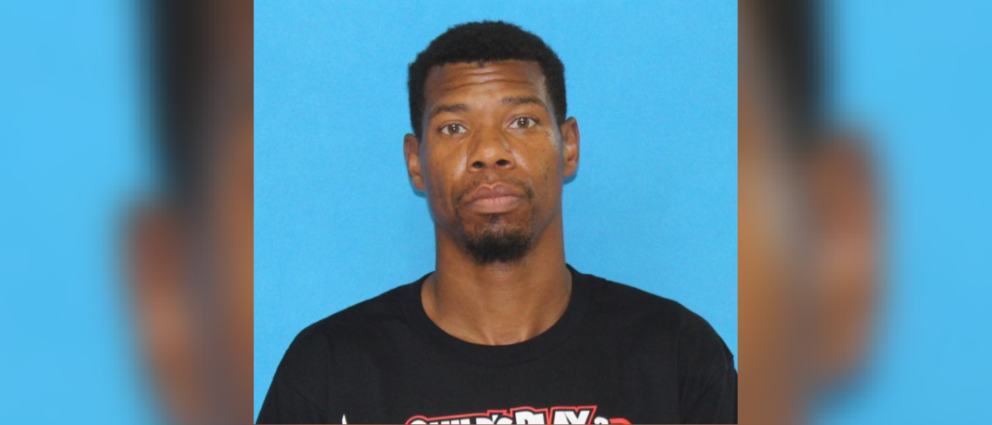 Man charged with murder after forcing entry into home in North Texas ...