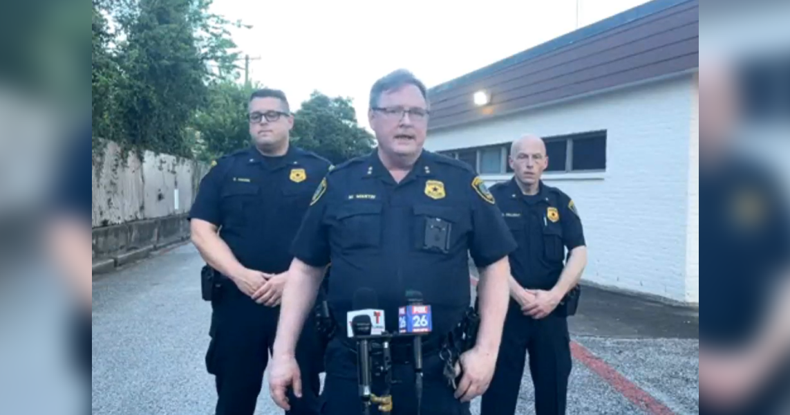 Alleged Texas bank robbery suspects shoots, kills himself during police ...