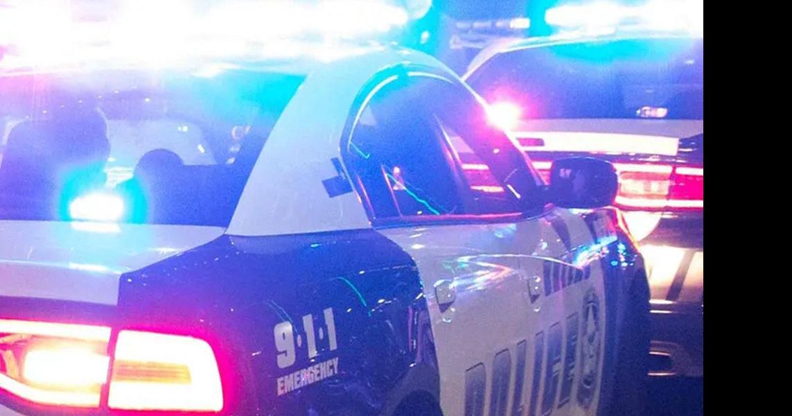 Dallas police officer shot during traffic stop with known fugitive ...