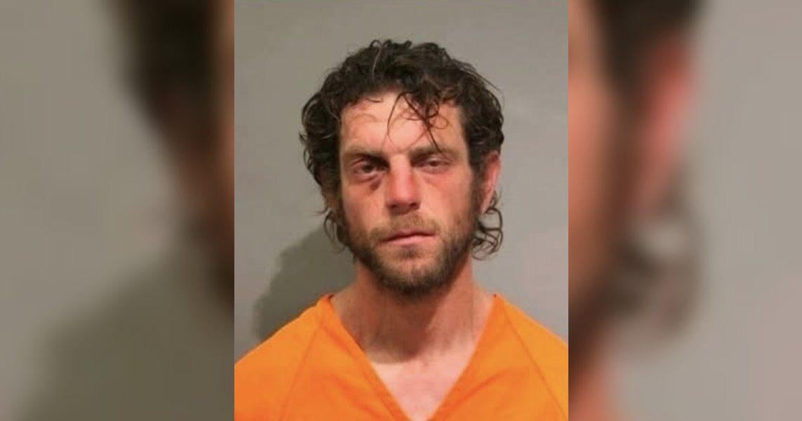 Harris County deputies arrest suspect after foot chase | Upper Gulf ...
