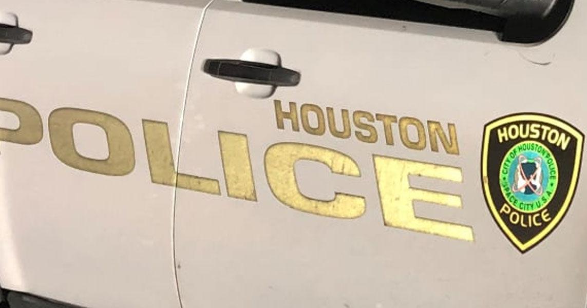 Houston police investigate fatal crash on Southwest Freeway | Upper ...