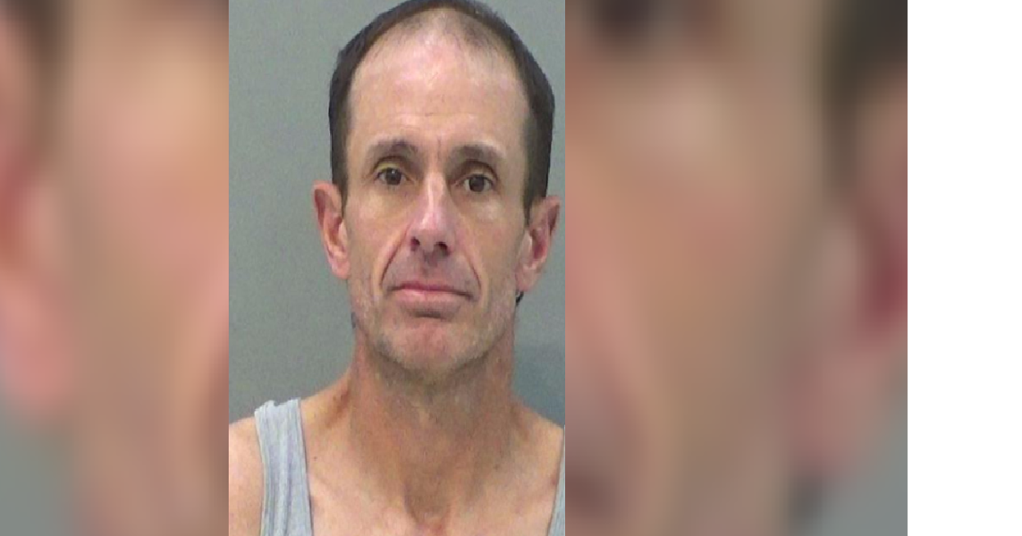 SAN ANGELO, TexasFugitive arrested after foot chase, charged with