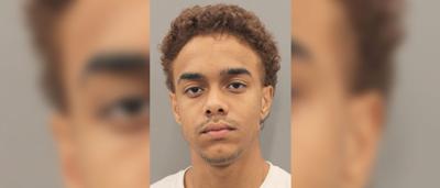 Suspect charged in fatal shooting at Houston apartment complex | Upper ...